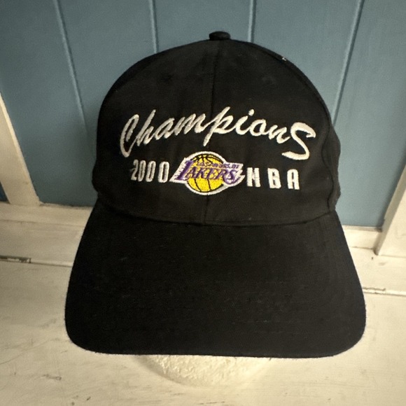 Lot Of 3 Los Angeles Lakers LA Black Snapback Hats Baseball Caps Basketball Pin - Picture 11 of 13